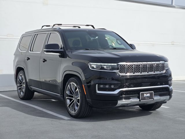 2022 Jeep Grand Wagoneer Series III Image 3 of 33