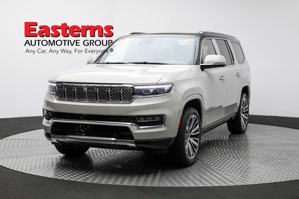 Vehicle image 4 of 69