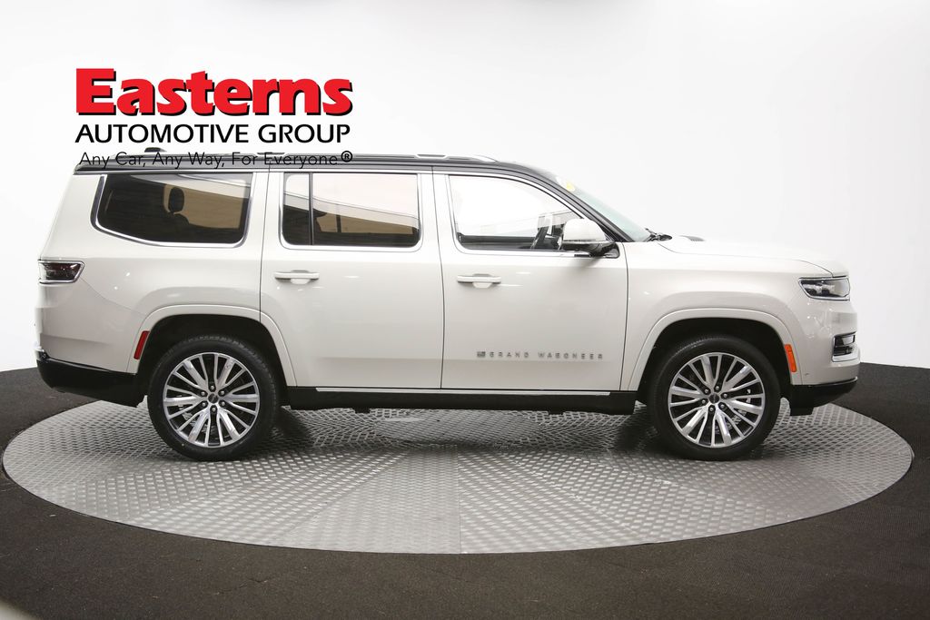 Vehicle image 19 of 69