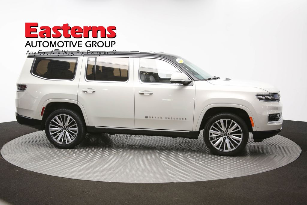 Vehicle image 21 of 69