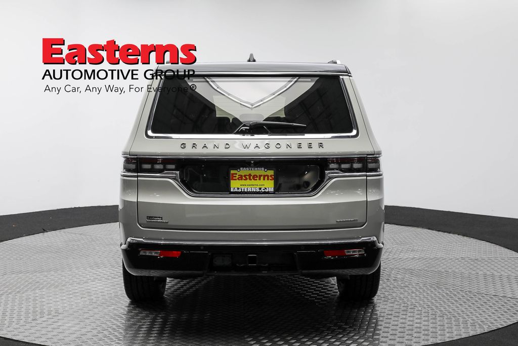 Vehicle image 38 of 69