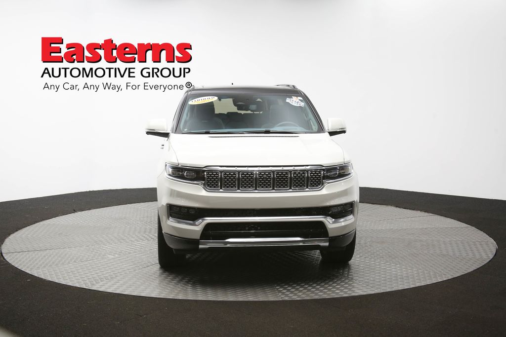 Vehicle image 8 of 69