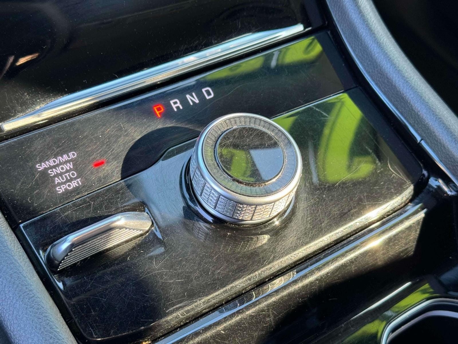 Vehicle image 36 of 38