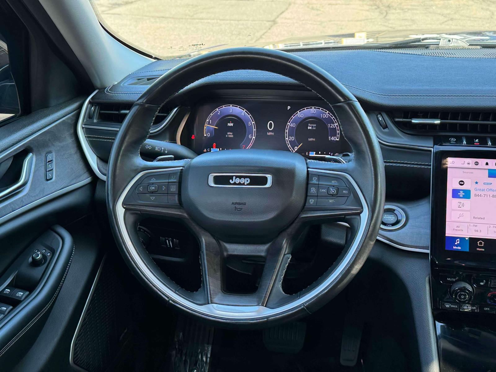 Vehicle image 10 of 38
