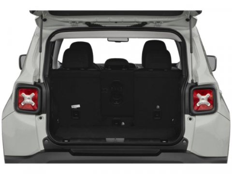 Vehicle image 16 of 21