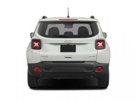 Vehicle image 9 of 21