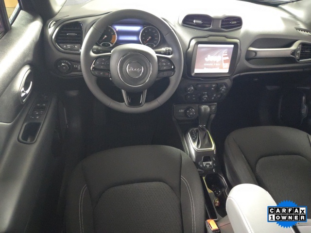 Vehicle image 5 of 23