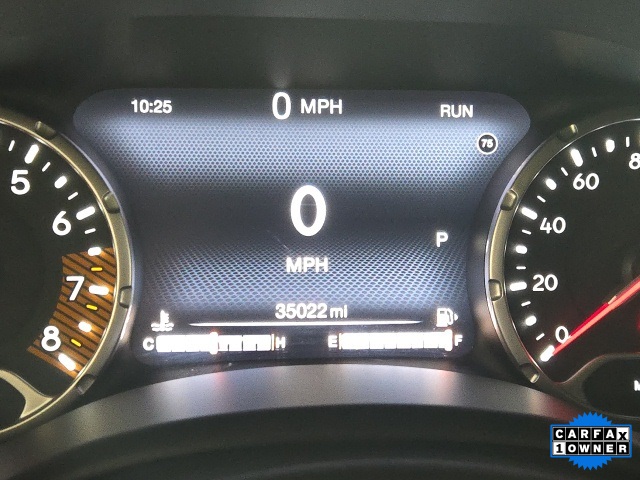 Vehicle image 22 of 23