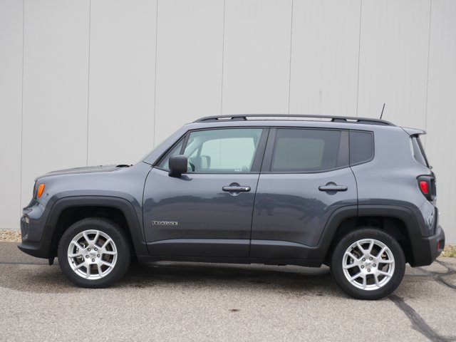 Vehicle image 8 of 27