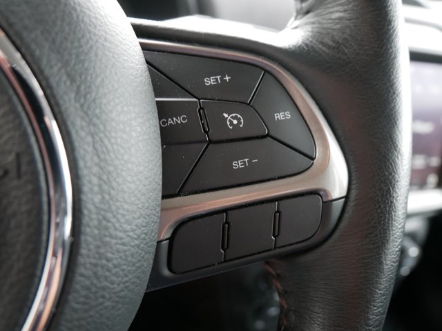 Vehicle image 26 of 27