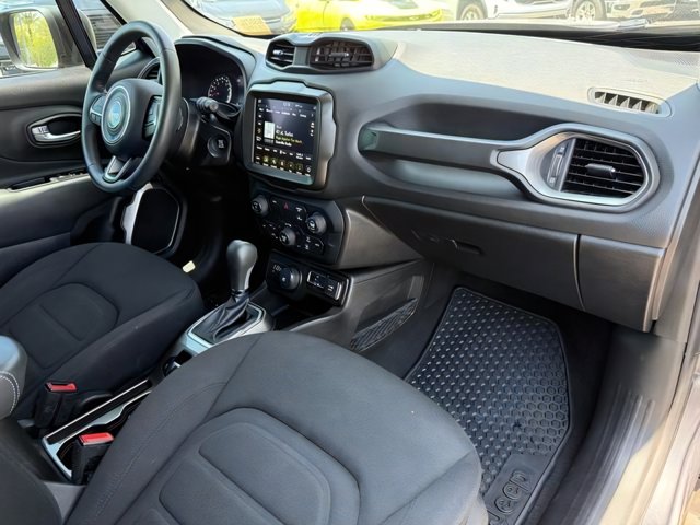 Vehicle image 29 of 35