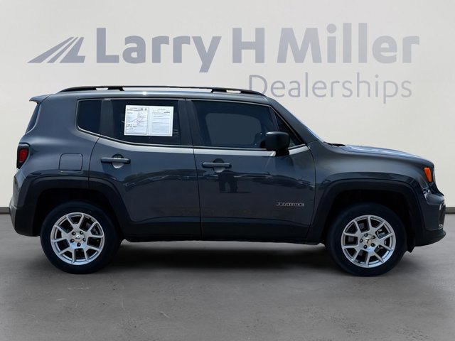 Vehicle image 4 of 35