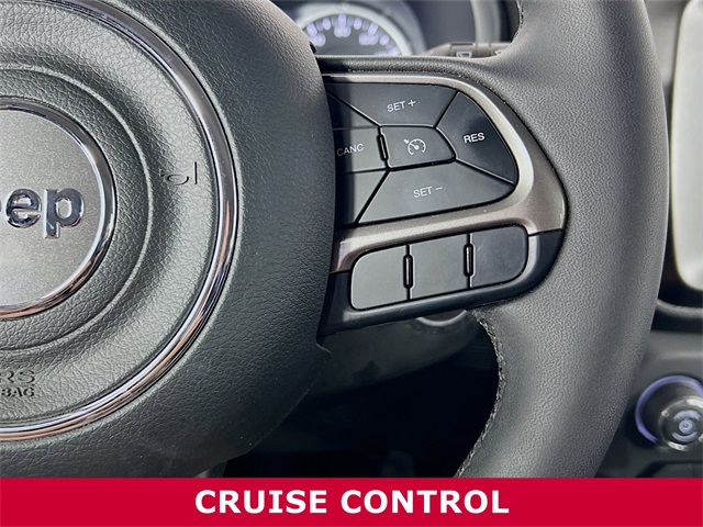 Vehicle image 20 of 33
