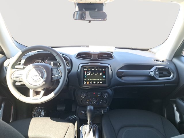 Vehicle image 18 of 28
