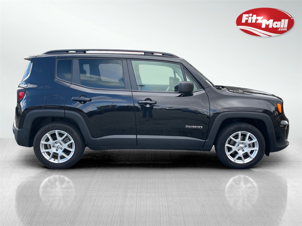 Vehicle image 4 of 45