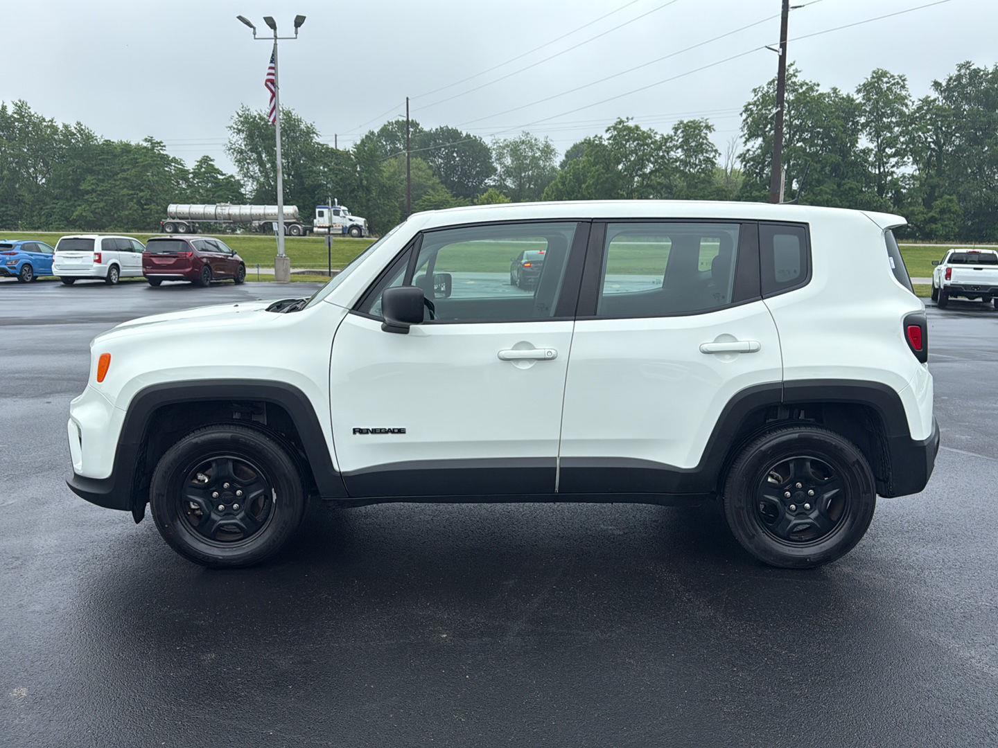 Vehicle image 8 of 20