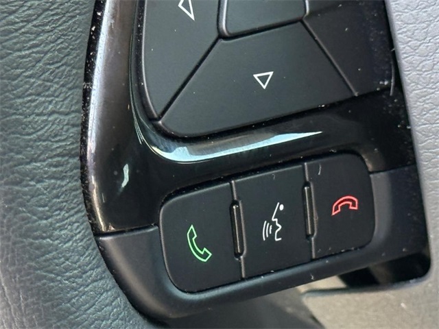 Vehicle image 19 of 30