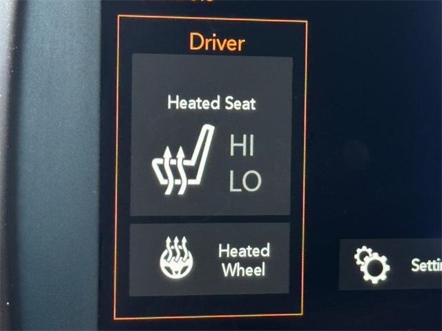 Vehicle image 26 of 30