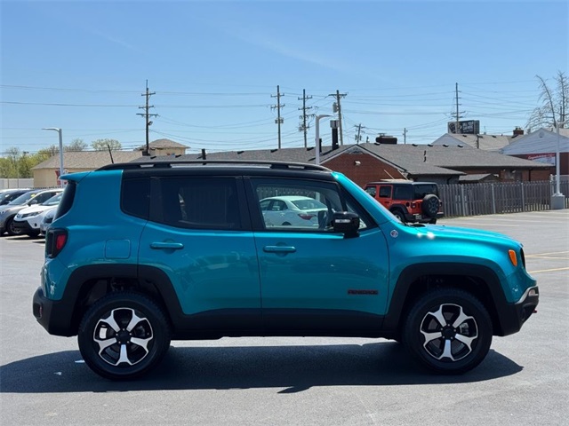 Vehicle image 4 of 30
