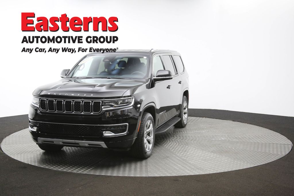 2022 Jeep Wagoneer Series II Image 2 of 67