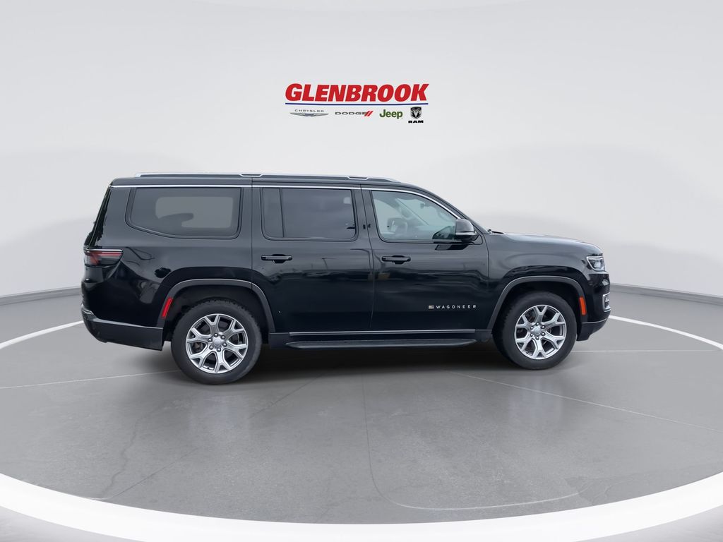 Vehicle image 5 of 25