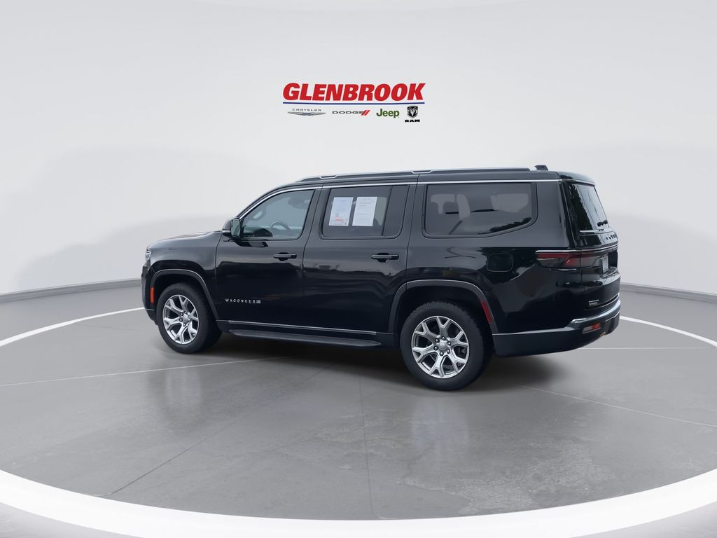 Vehicle image 8 of 25
