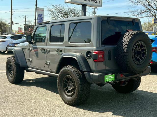 Vehicle image 6 of 31