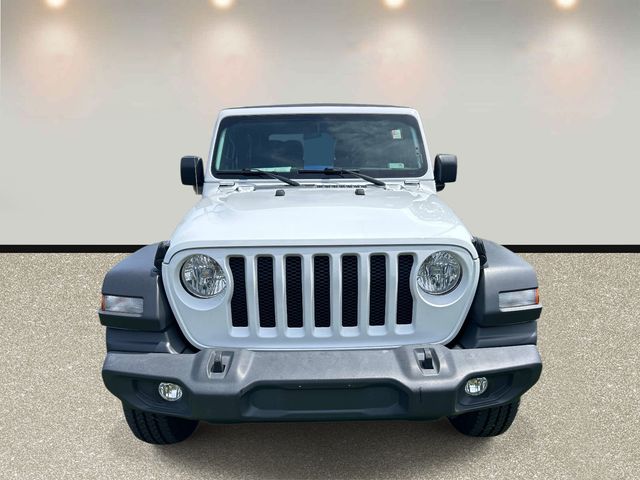 2022 Jeep Wrangler Sport Image 2 of 36
