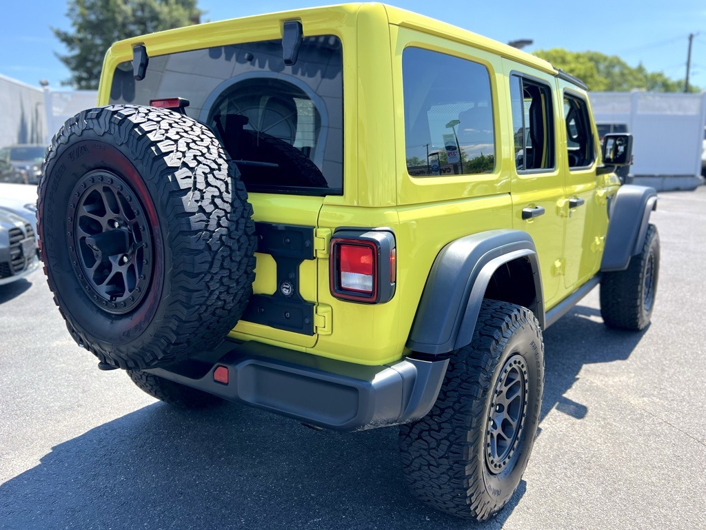 Vehicle image 6 of 30