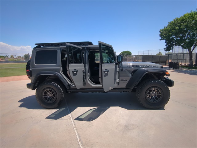 Vehicle image 6 of 34