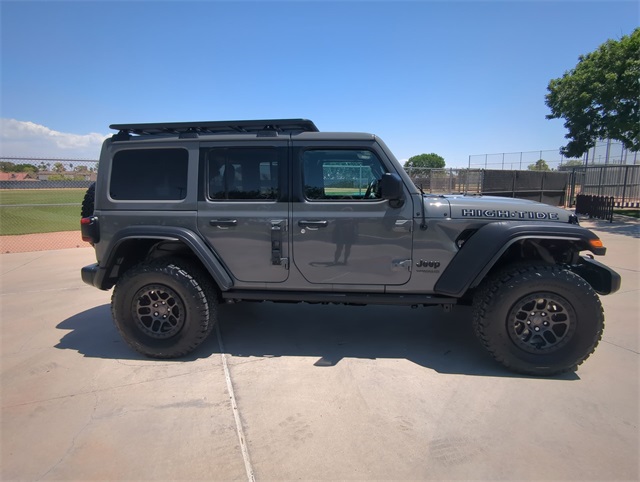 Vehicle image 5 of 34