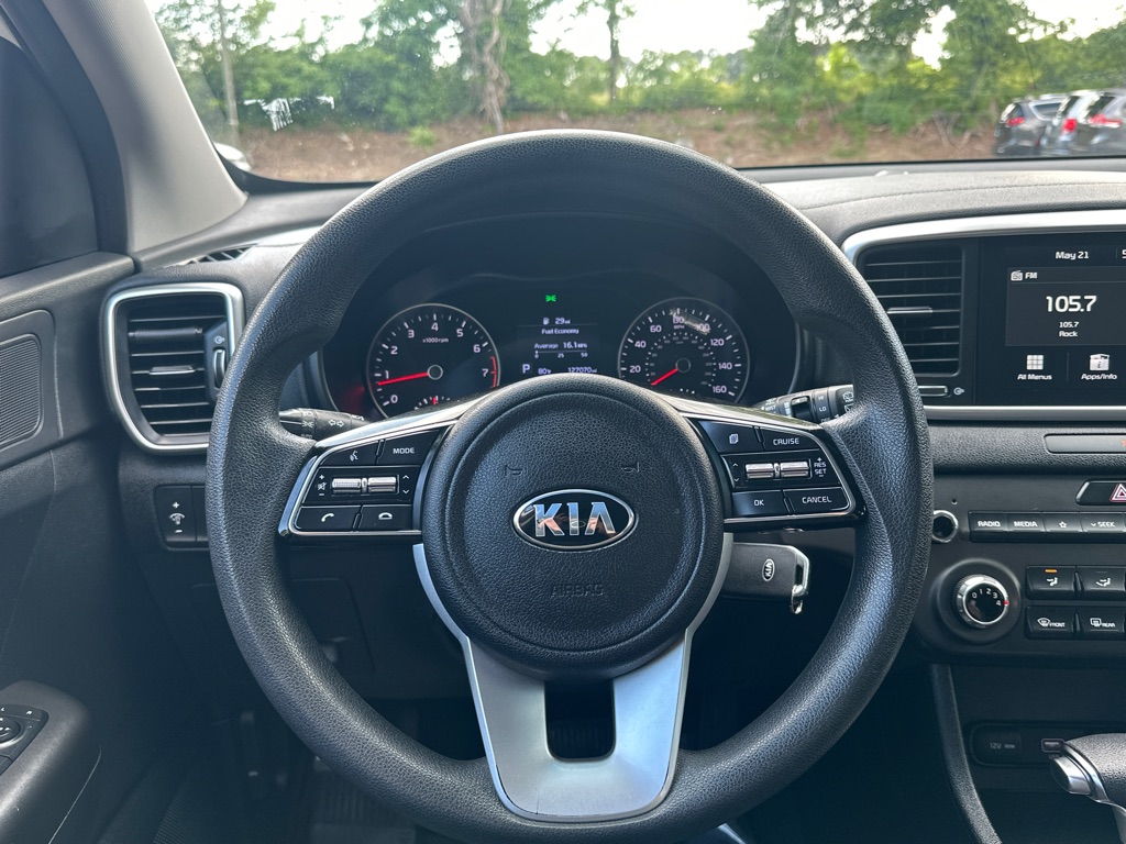 Vehicle image 23 of 40