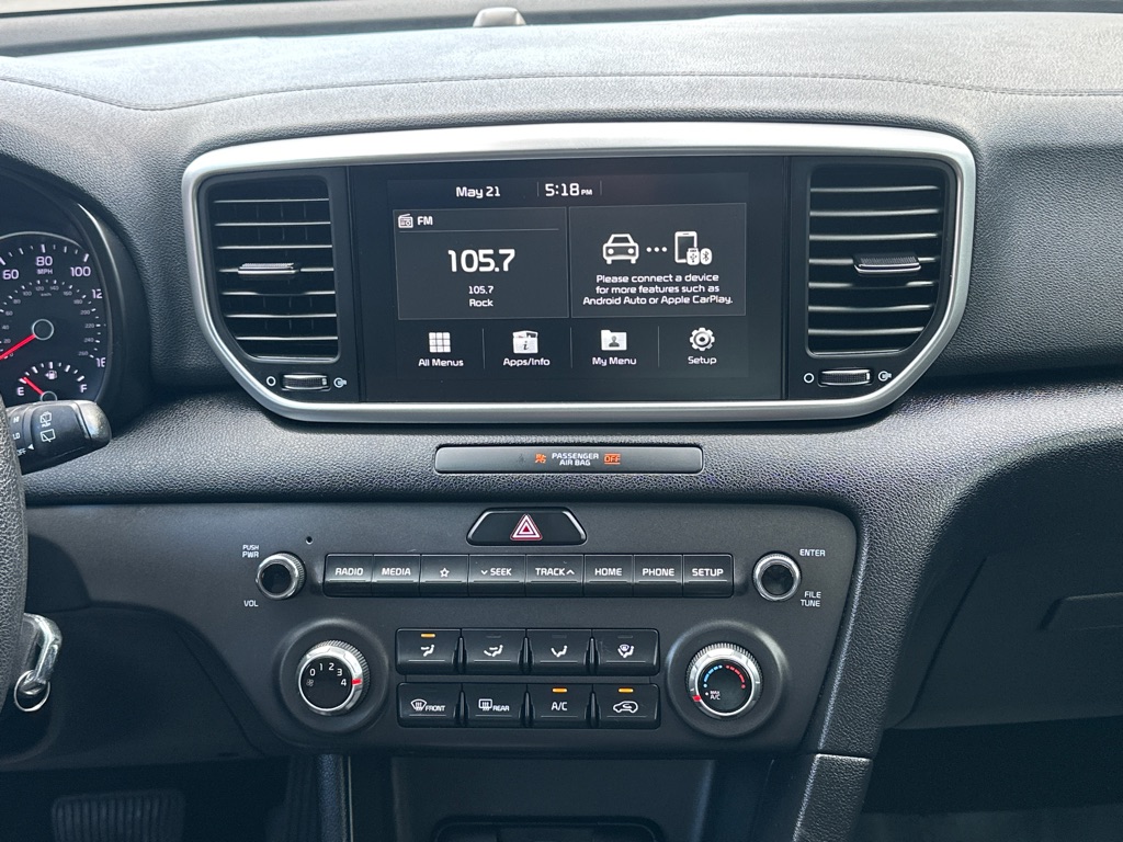 Vehicle image 26 of 40