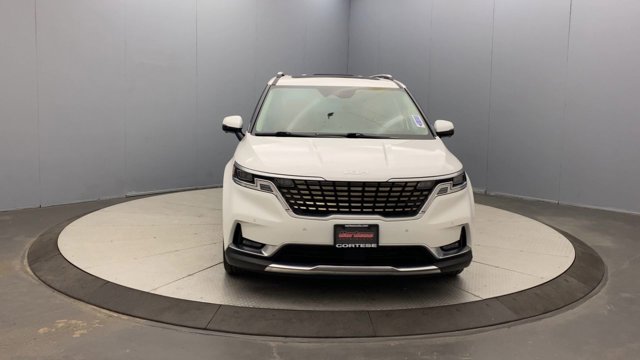 2022 Kia Carnival SX Prestige Image 3 of 28