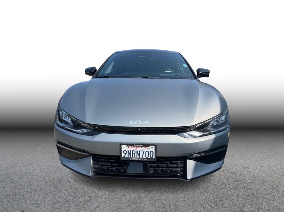 Vehicle image 2 of 24