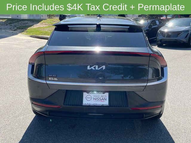 Vehicle image 6 of 27