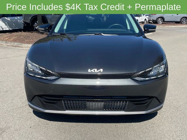 Vehicle image 2 of 27