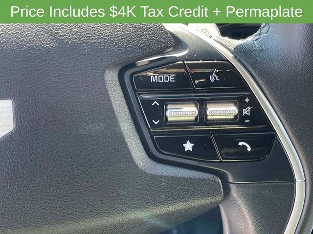 Vehicle image 16 of 27