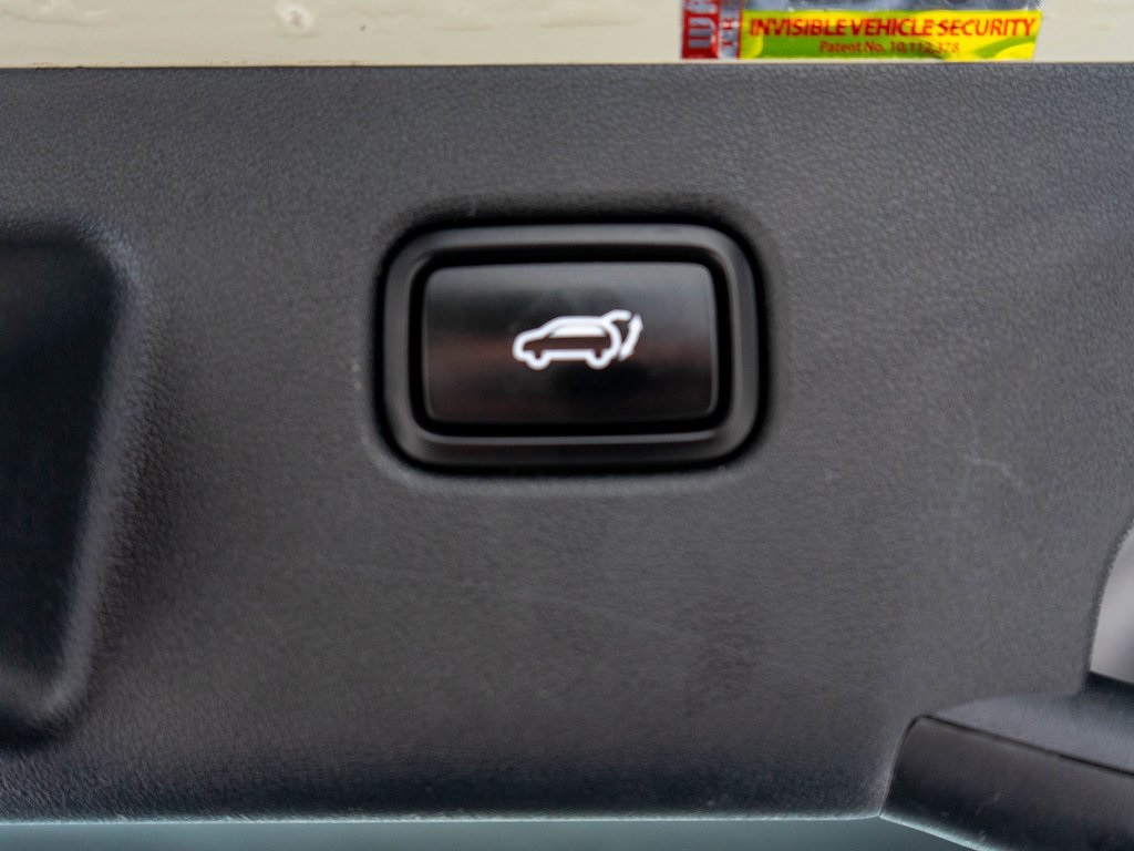 Vehicle image 35 of 36