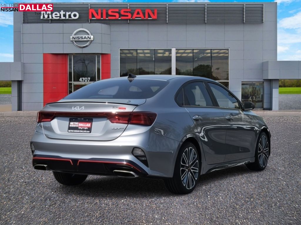 Vehicle image 4 of 35