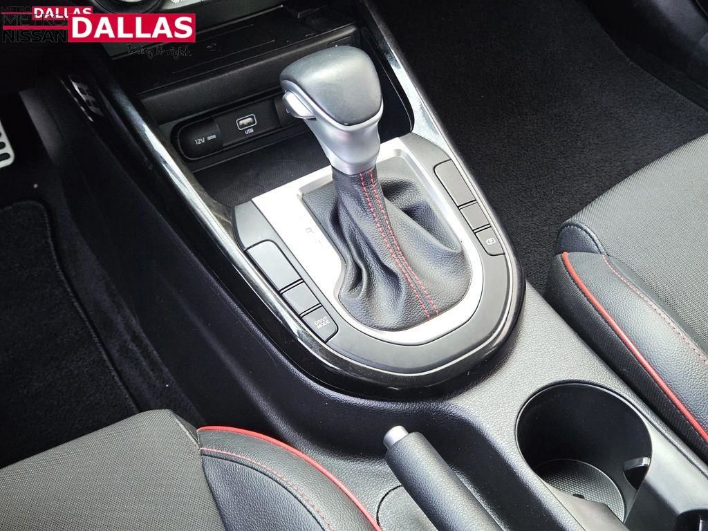 Vehicle image 24 of 35