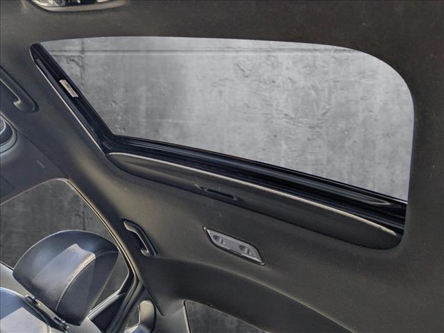 Vehicle image 26 of 27
