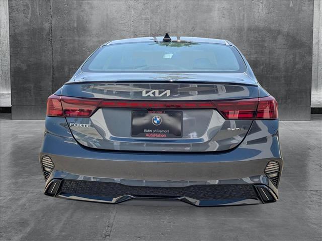 Vehicle image 6 of 27