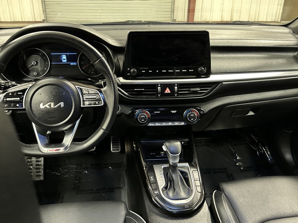 Vehicle image 18 of 30