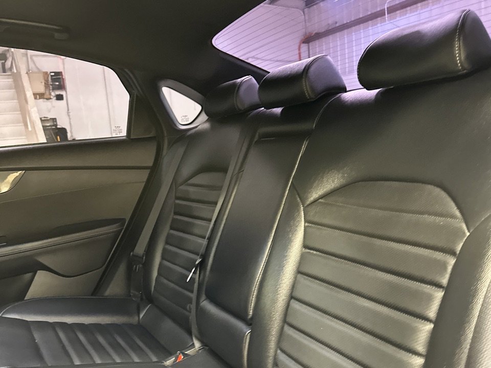 Vehicle image 9 of 30