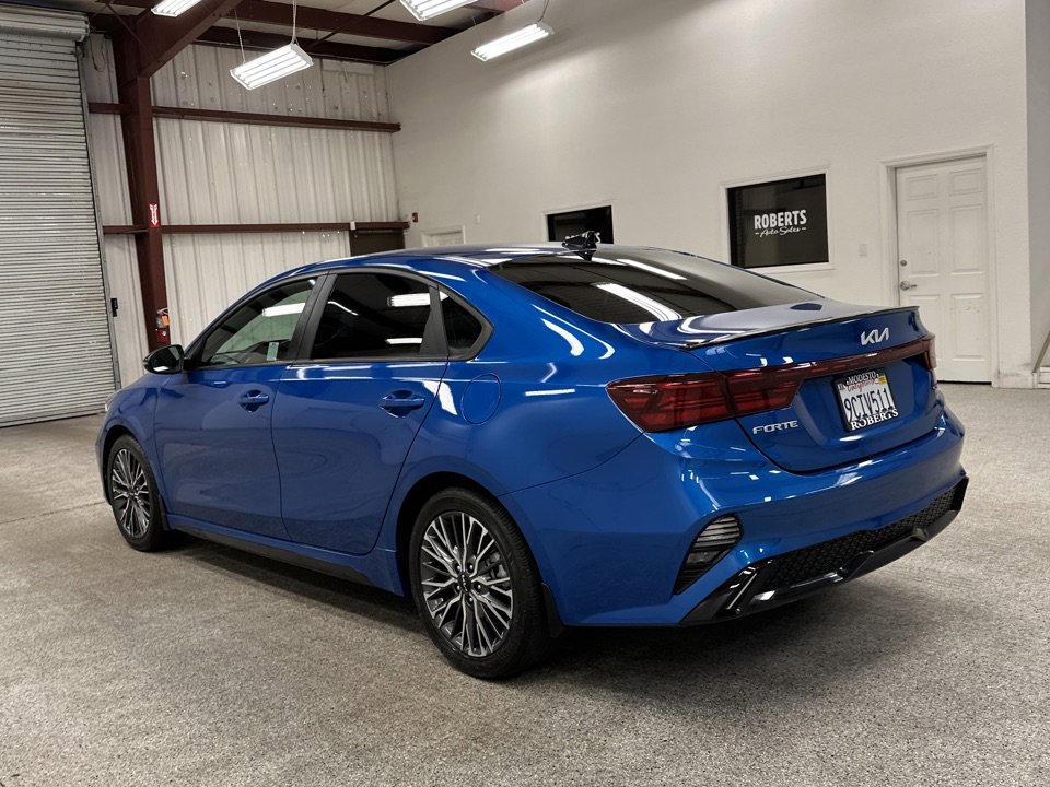 Vehicle image 6 of 30