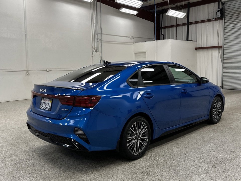 Vehicle image 4 of 30