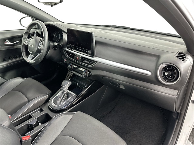 Vehicle image 31 of 40
