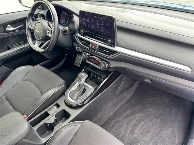 Vehicle image 24 of 48
