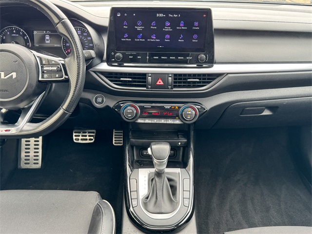 Vehicle image 26 of 48